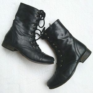 Sketchers Black Boots Womens Size 9